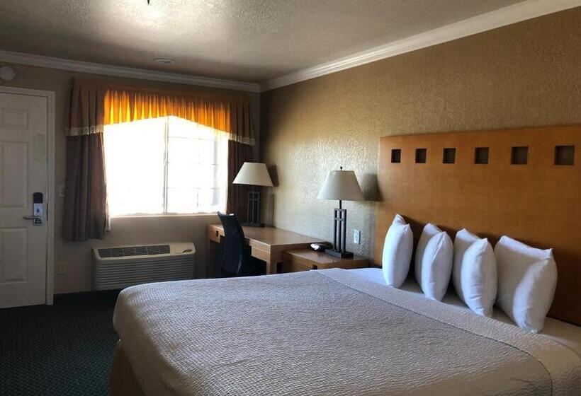 Стандартный Номер Кровать Кинг, Lake Point Lodge