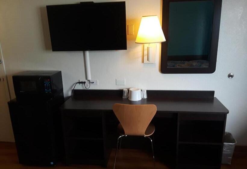 Номер Deluxe, Motel 6 Farmington, Nm