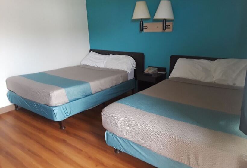 Номер Стандарт 2 Двуспальные Кровати, Motel 6 Farmington, Nm