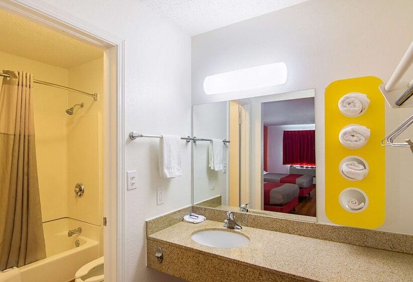 اتاق لوکس, Motel 6lawton, Ok