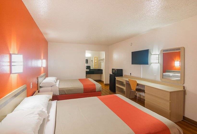 اتاق لوکس, Motel 6lawton, Ok