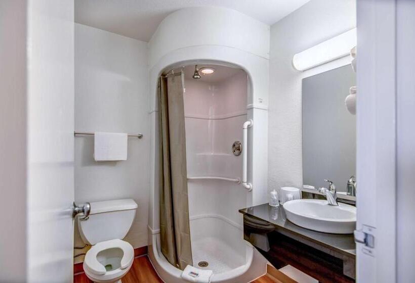 Номер Deluxe, Park Inn By Radisson, Tracy