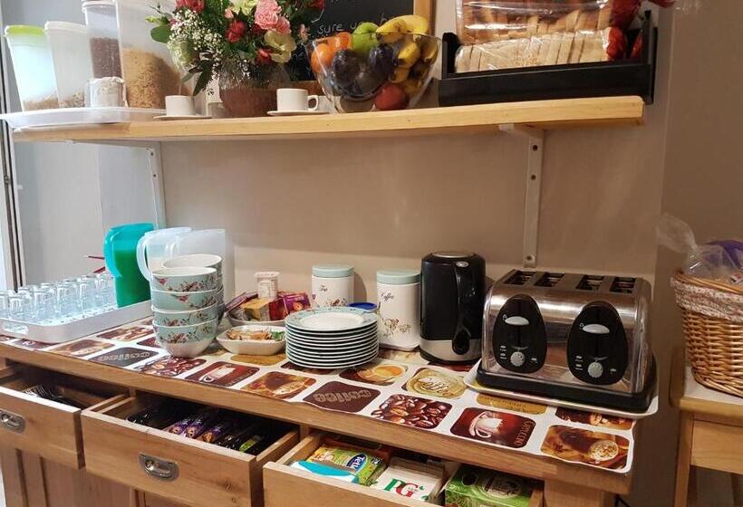 اتاق استاندارد, Alara Bed And Breakfast