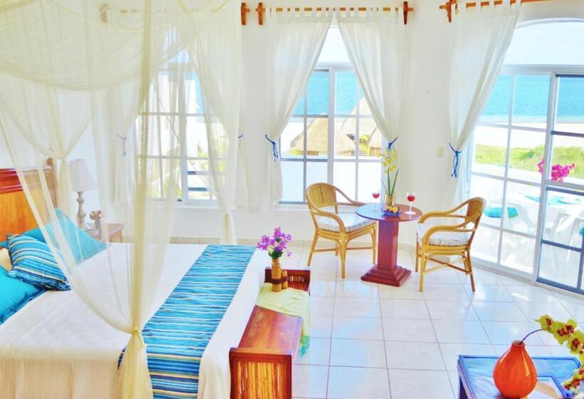 سوئیت مستر با چشم‌انداز, Corales Suites