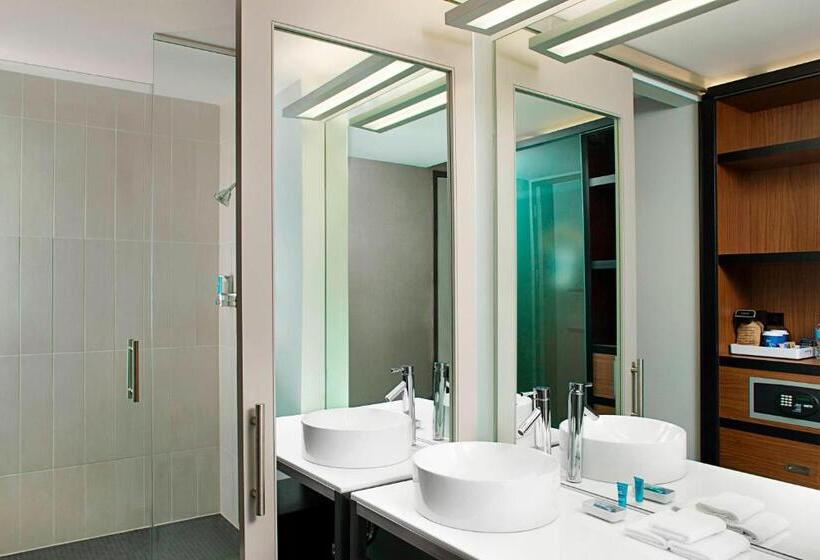 اتاق استاندارد, Aloft Beachwood