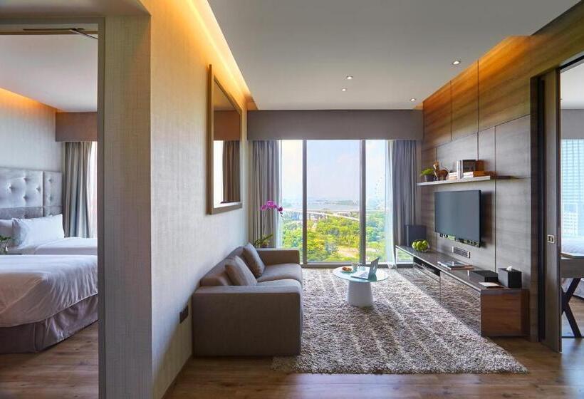 سوئیت پریمیوم 2 خوابه, Pan Pacific Serviced Suites Beach Road, Singapore