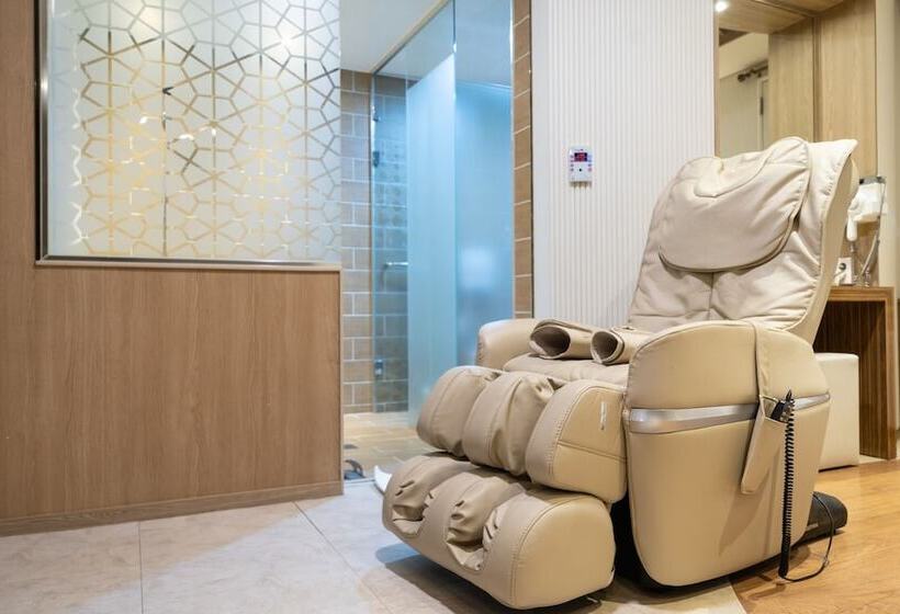 اتاق استاندارد, Gimpo Drive In Hotel Laboum