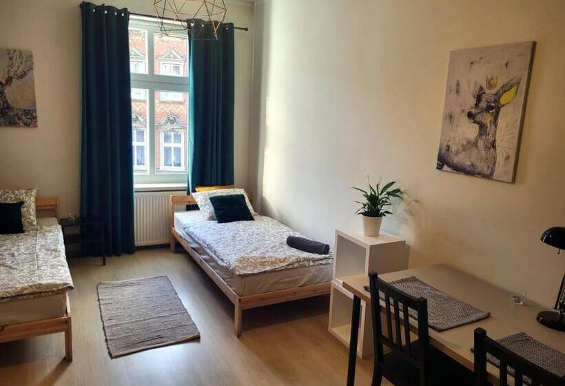 Номер Стандарт, Lemuria Hostel Wrocławska Centrum