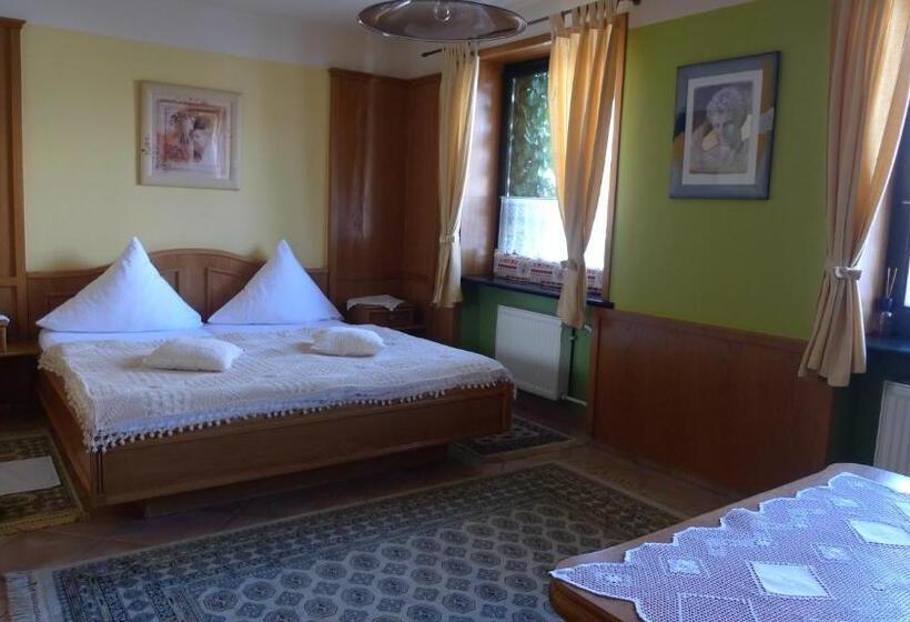 غرفة ديلوكس, Gościniec Stara Kuźnia