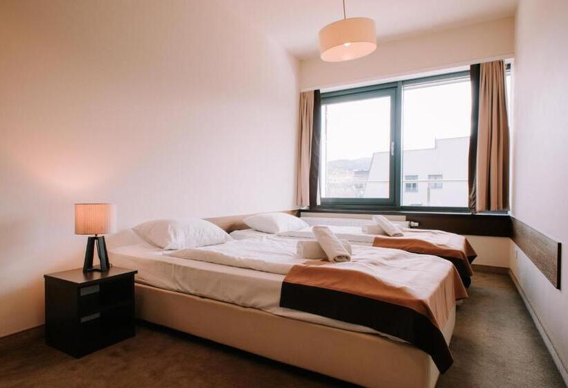 2 Bedrooms Apartment Mountain View, Szklane Domy
