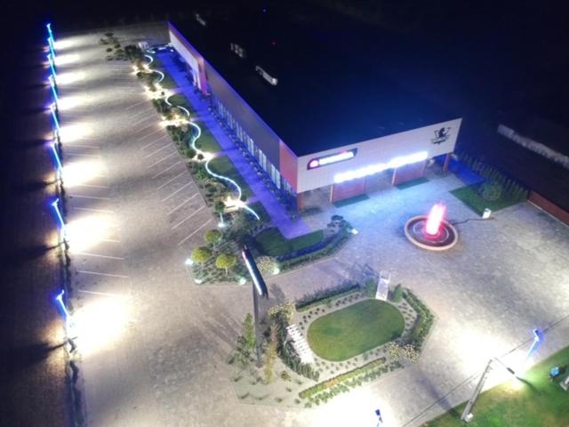 اتاق راحتی سه تخته, Magnolia