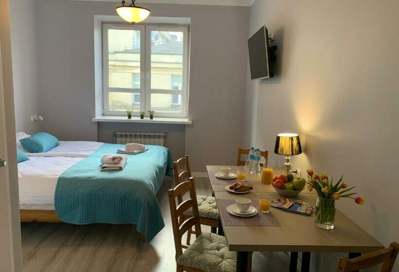 Четырехместный Номер Стандарт, Jasna Hotelik