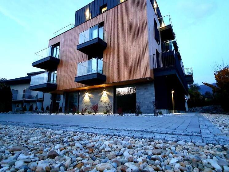 استودیوی استاندارد, Villa Olimpijska 2   Centrum