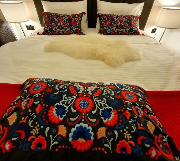 اتاق استاندارد چهار تخته, Villa Olimpijska 2   Centrum