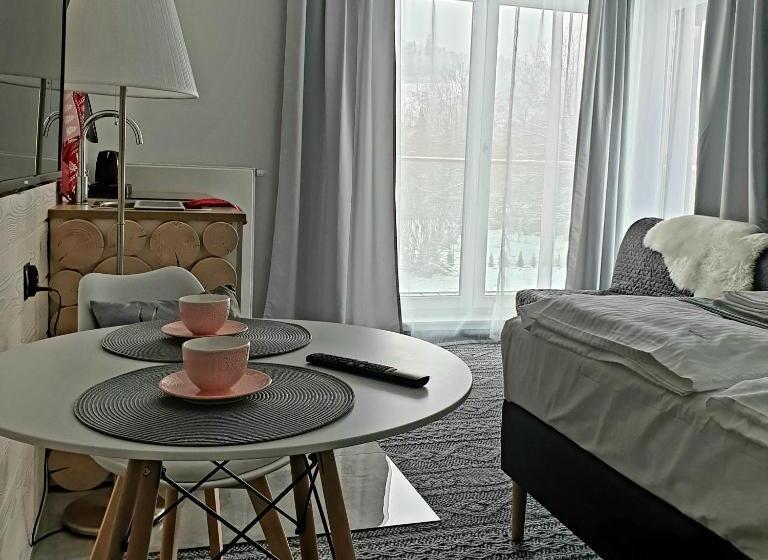 اتاق استاندارد چهار تخته, Villa Olimpijska 2   Centrum