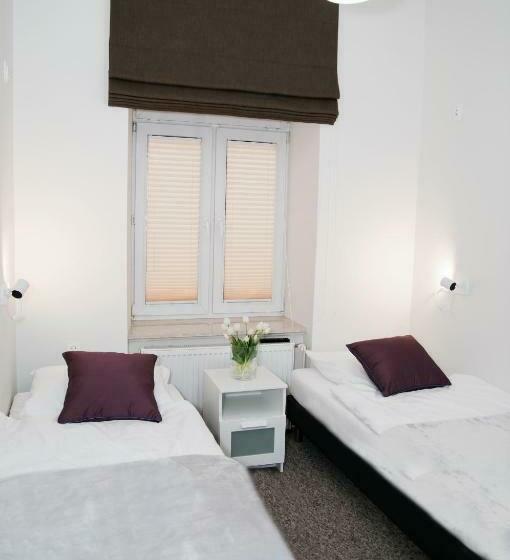 اتاق استاندارد, Rodmos Hostel