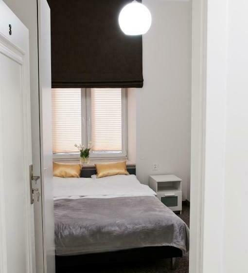 اتاق استاندارد, Rodmos Hostel