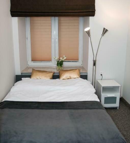 اتاق استاندارد, Rodmos Hostel