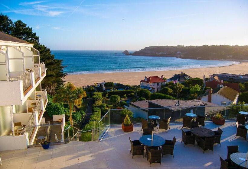 اتاق استاندارد یک نفره با چشم‌انداز دریا, Biarritz