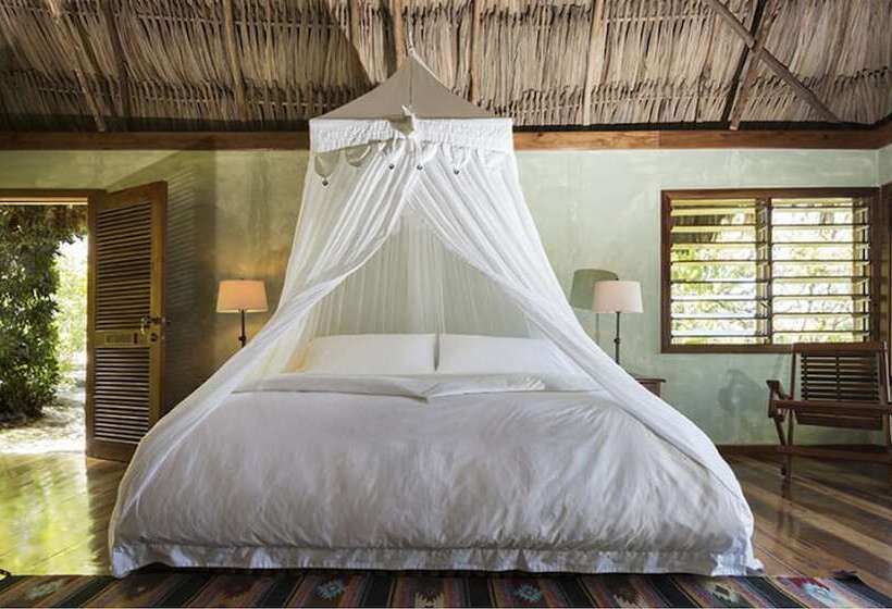 کابین, Gaia Riverlodge