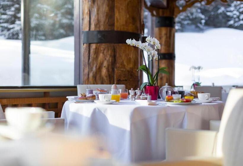 Номер Superior, Le Palace Des Neiges