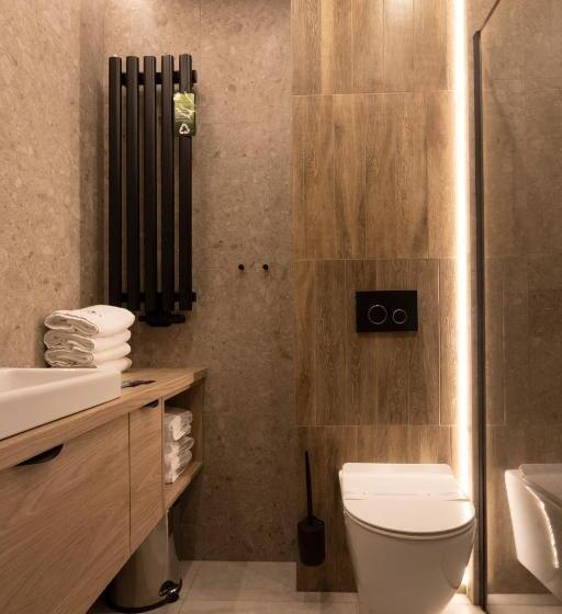 Family Suite, Four Winds