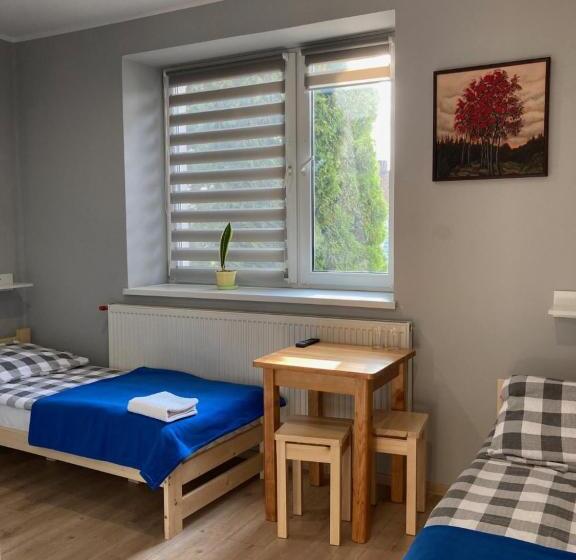 Номер Стандарт, Hostel Karpacki Szymon Szczepan