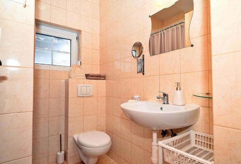 Семейное Студио, Molonówka Guest House