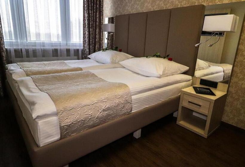 اتاق استاندارد, Kompleks Restauracyjno Noclegowy Rubikon
