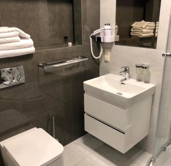 اتاق استاندارد, Kompleks Restauracyjno Noclegowy Rubikon