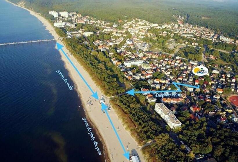 اتاق استاندارد سه تخته با بالکن, Rezydencja 5 Dębów