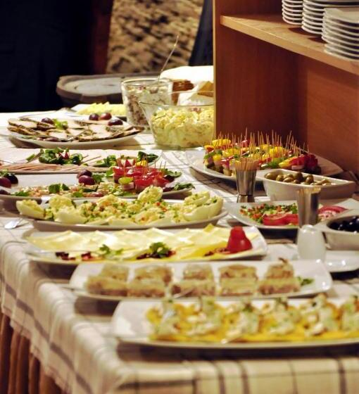 اتاق استاندارد سه تخته با بالکن, Rezydencja 5 Dębów