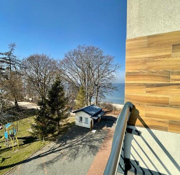 Номер Стандарт, Oå›rodek Promenada Faleza