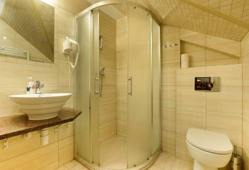 اتاق استاندارد چهار تخته, Willa Pod Gwiazdami & Spa