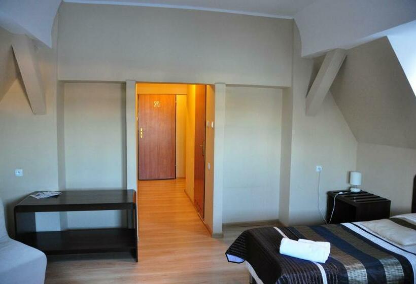غرفة قياسية, Ołowianka B&b