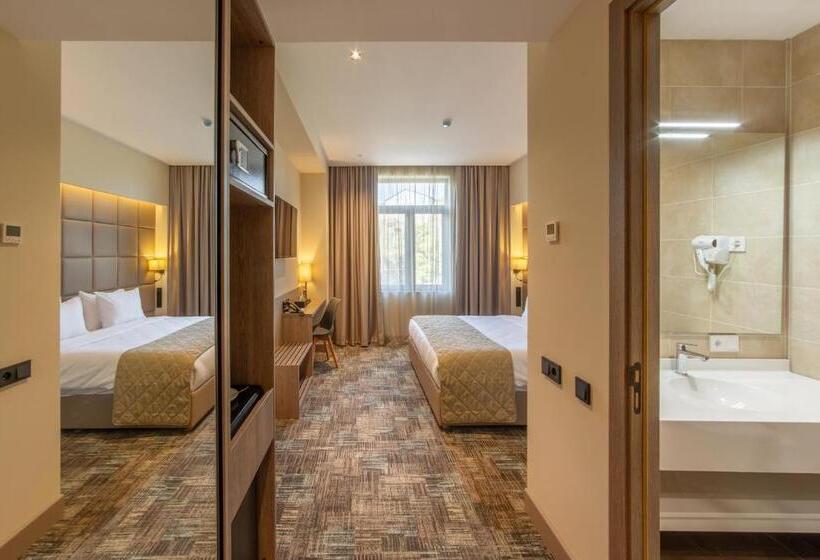 수피리어 룸, Hayasa Hotel Yerevan
