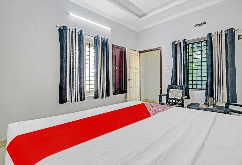 اتاق کلاسیک سه تخته, Oyo Flagship 80820 Hornbill Residency