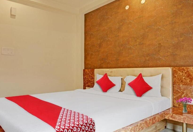 اتاق کلاسیک سه تخته, Flagship Bliss Inn