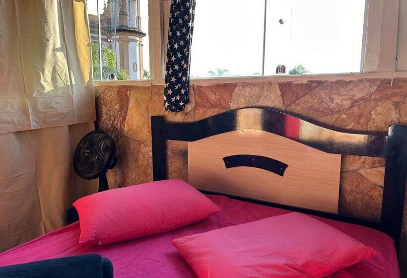 Четырехместный Номер Стандарт, La Musica Hostel Ouro Preto