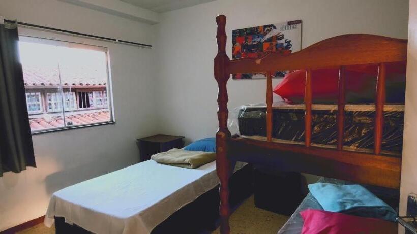 اتاق استاندارد سه نفره, La Musica Hostel Ouro Preto