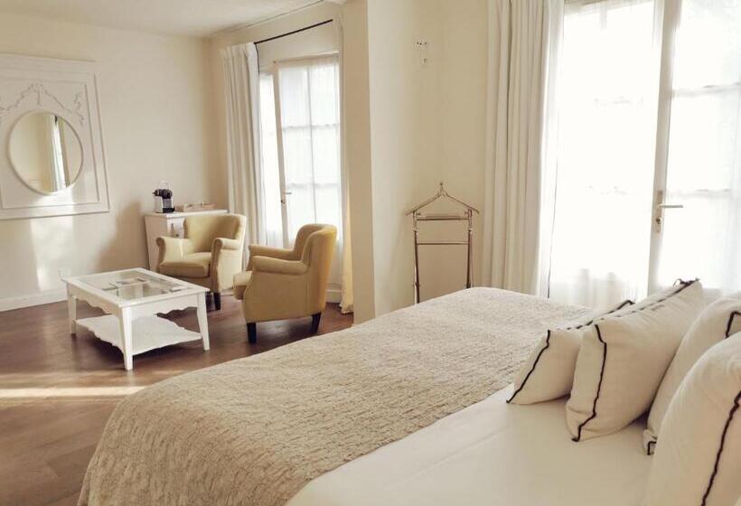 سوییت لوکس, Le Clos Saint Martin Hôtel & Spa
