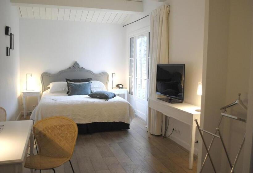 اتاق لوکس, Le Clos Saint Martin Hôtel & Spa