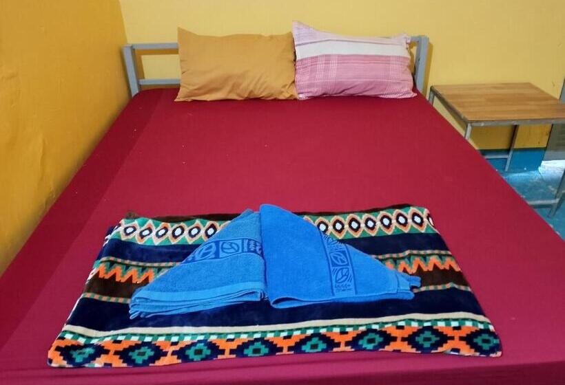 اتاق استاندارد, Golden Snake Guesthouse Beach