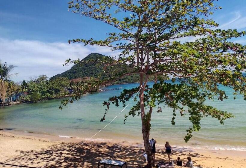 اتاق استاندارد, Golden Snake Guesthouse Beach