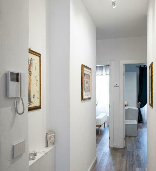 اتاق لوکس چهار تخته, A Due Passi   Guest House