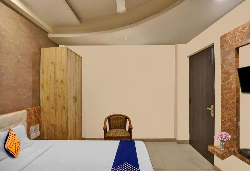 Трехместный Номер Классика, Spot On Hotel Harmony