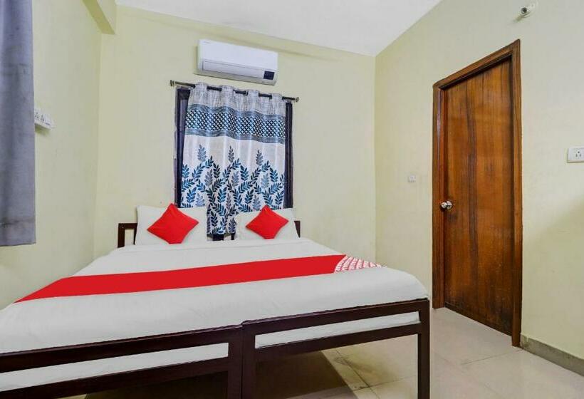 غرفة كلاسيكية ثلاثية, O Ruby Grand Inn Nallagandla