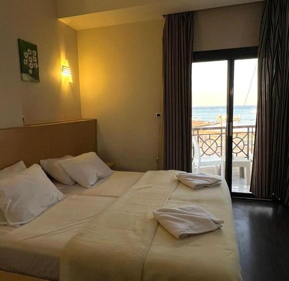 اتاق لوکس با بالکن و چشم‌انداز دریا, Sea View House