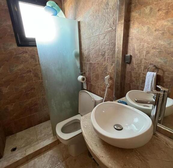 اتاق استاندارد چهار تخته با چشم‌انداز دریا, Sea View House