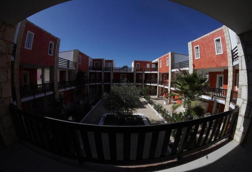 آپارتمان 3 خوابه, Estoril Hotel   Apartments